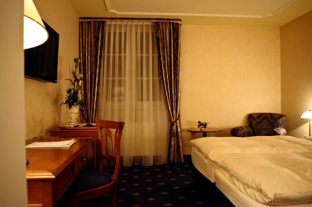 Parkhotel Idar-Oberstein Zimmer foto